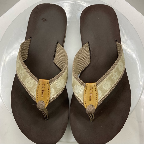 L.L. Bean Original seashell flip flops women’s size 7 - Picture 6 of 9